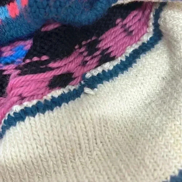 Vintage Murray Merkley 100% wool hat. colorful, whimsy, pom pom beanie. - Picture 7 of 7